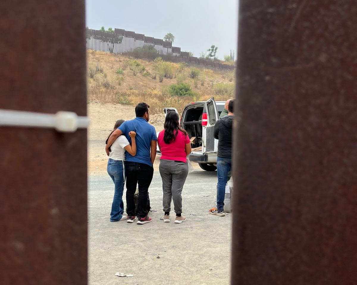Stop deportations
